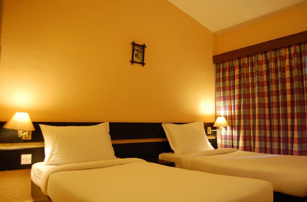 Green Pastures - A Hill Country Resort Kodaikanal Room photo