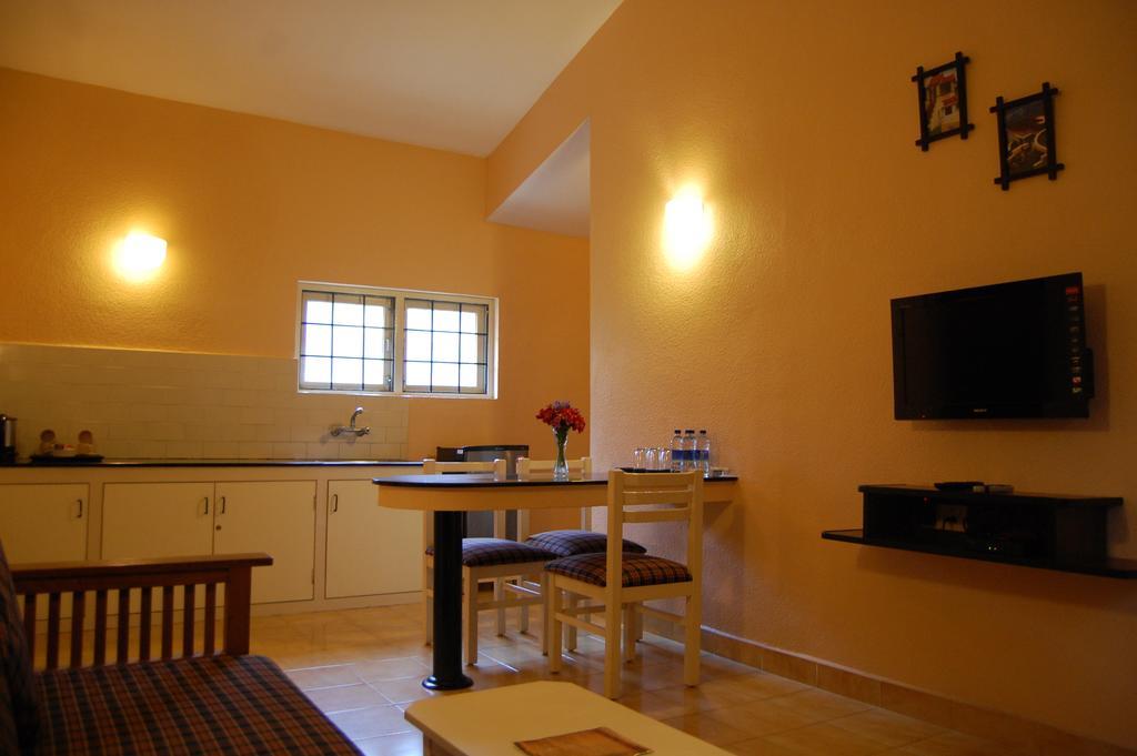Green Pastures - A Hill Country Resort Kodaikanal Room photo