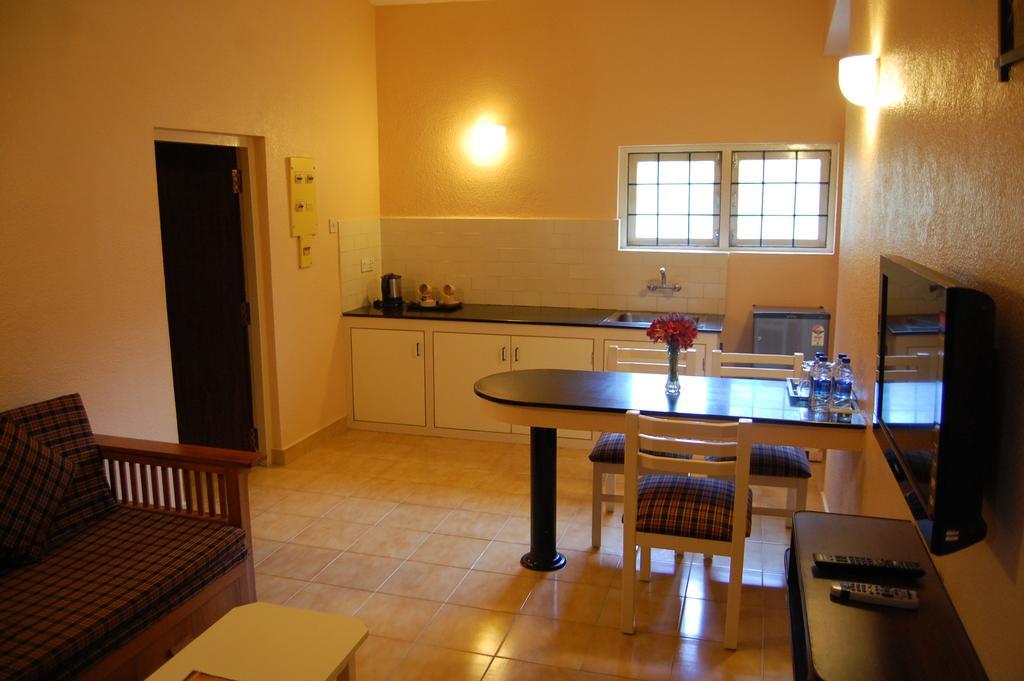 Green Pastures - A Hill Country Resort Kodaikanal Room photo