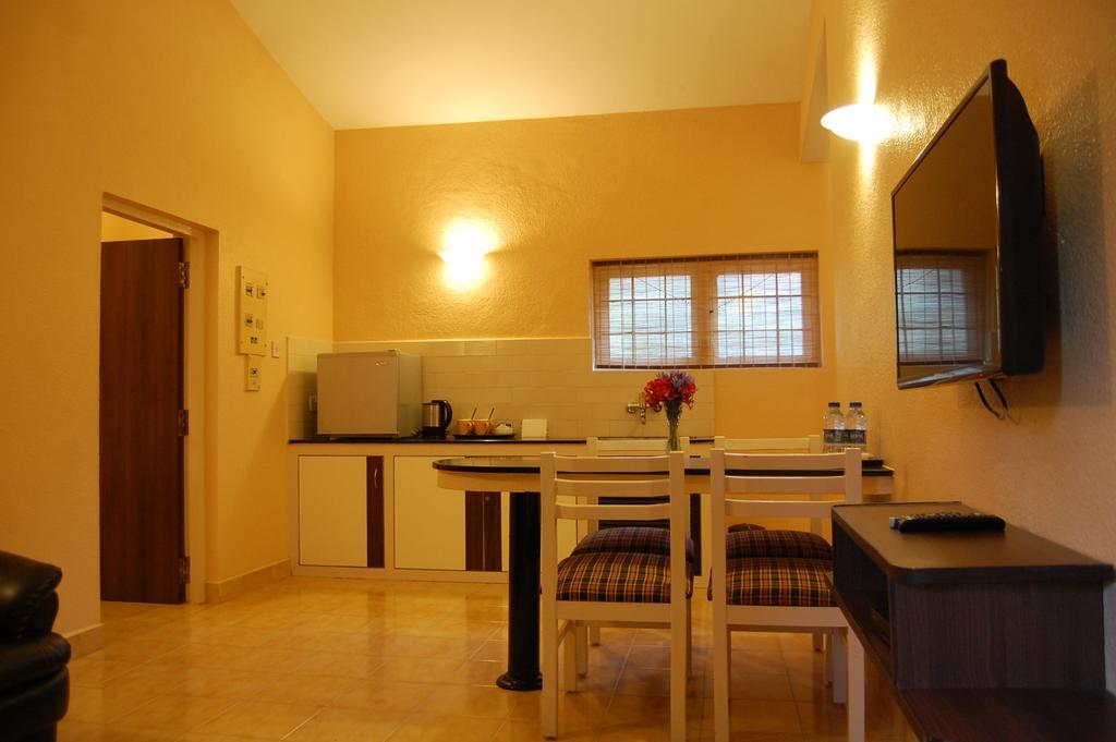 Green Pastures - A Hill Country Resort Kodaikanal Room photo